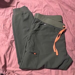 Figs moss high waist Zamora jogger. Nwot
